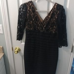 Size 8 black adrianna papell dress
